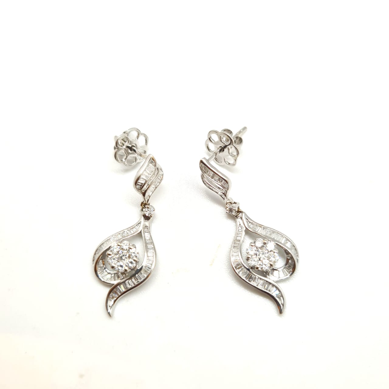 Pure Diamond and White gold Earrings